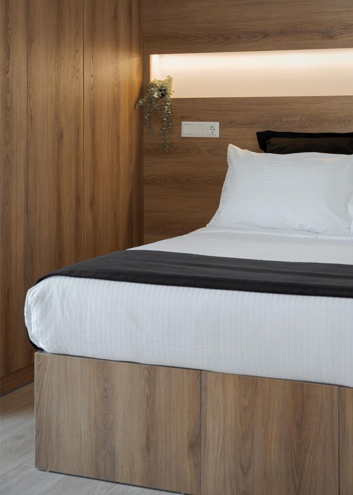 Athenian Riviera Seaside Suite מראה חיצוני תמונה